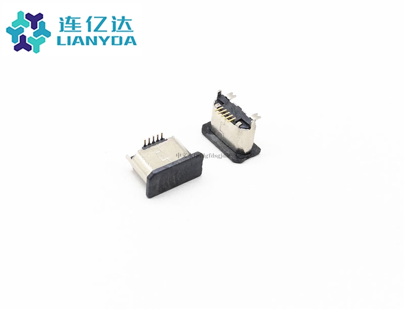 MICRO2.0 母座 立式貼板